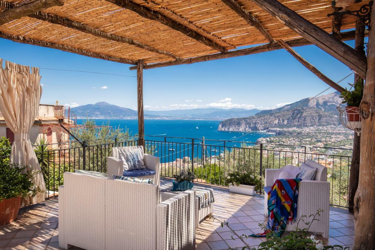Villa Antonella ซอร์เรนโต ภายนอก รูปภาพ